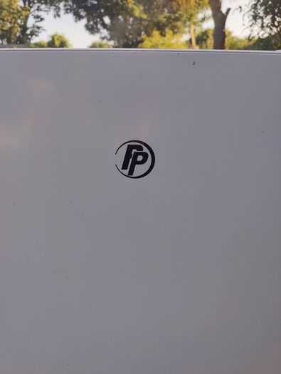 Powerpoint fridge freezer