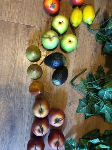 Quality Display Ivy, fruit & vegetables, kitchen decor or wedding  ivy floral  decor