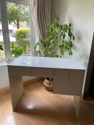 IKEA desk