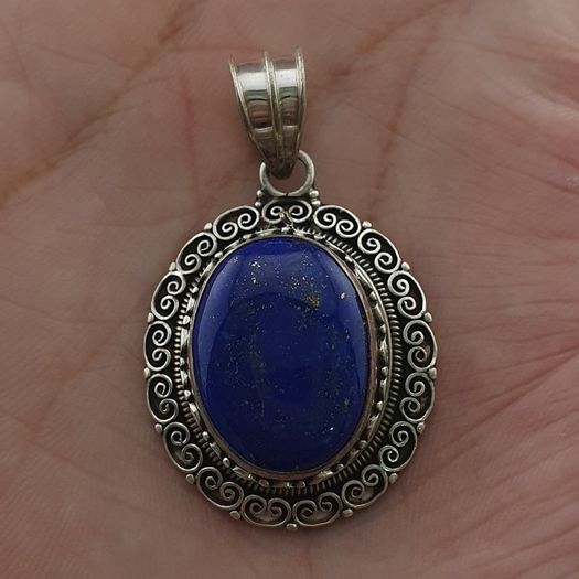 Beautiful Handmade Desgin 925 Silver & Lapis Lazuli Pendant