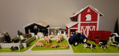 ELC Large Wooden Farm Playset , Tractor, Trailer & Lots of Animals