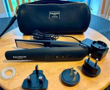 Balmain Universal Cordless Straightener Black