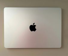 13-inch MacBook Air M5, 32GB, 1TB, Silver, Apple Warranty to July 2027