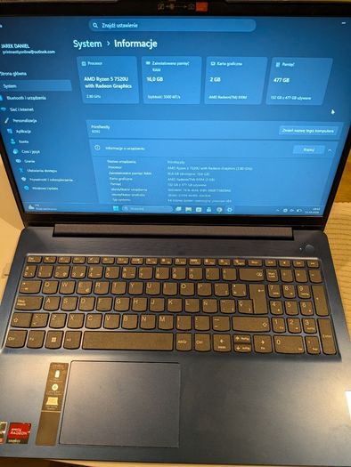 Lenovo IdeaPad Slim 3 15AMN8 Laptop 15.6-inch Screen