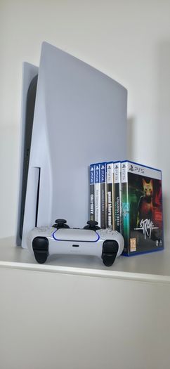 PS5 Disc edition + 6 games + controller