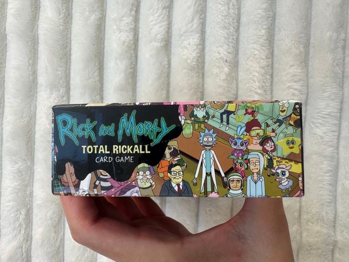 Rick and Morty Total Rickall Card Game 2-5 Players Cryptozoic new Please see pictures