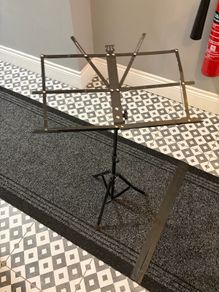 music stand