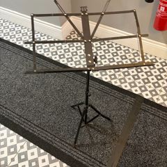 music stand