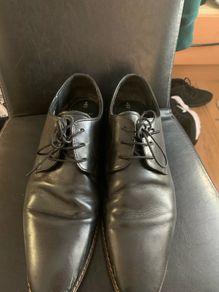 mens shoes black.