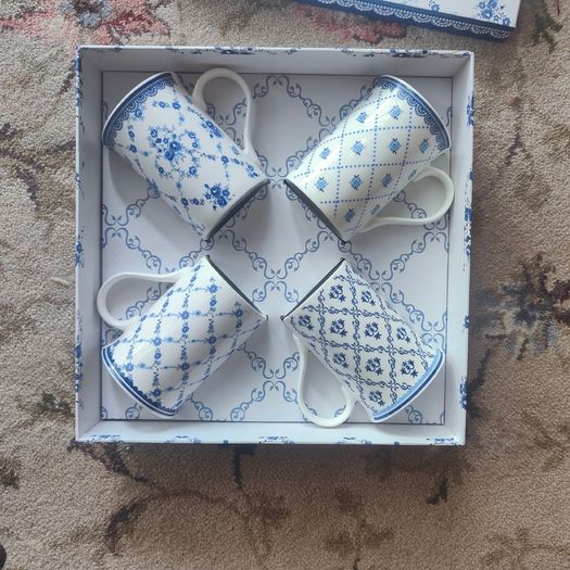 Tea /Coffee cups