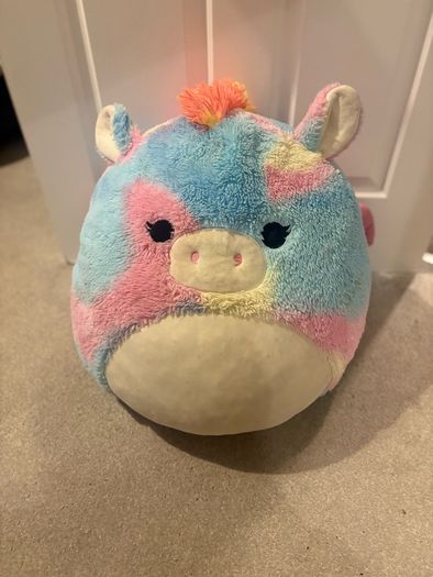 Large Squismallow