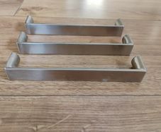 Chrome cabinet handles x 28