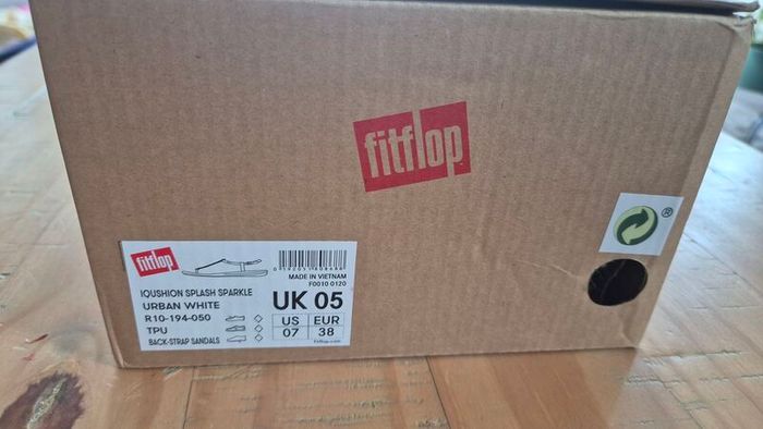 Fitflops white diamante UK 5