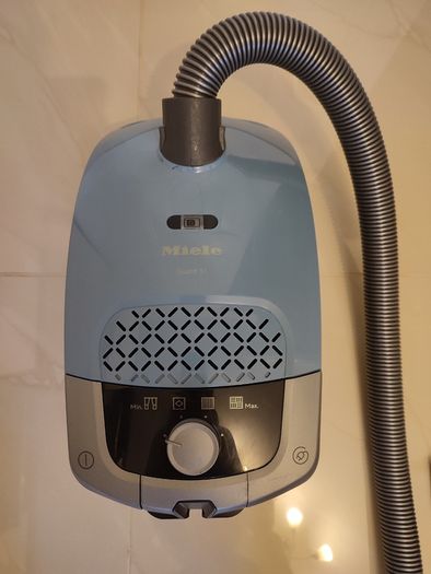 Miele vacuum cleaner