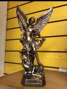 Bronze Statue Off Arch Anhel Micheal