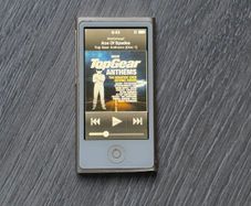iPod Nano 7th Gen (Free Post)