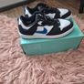 adult shoes Image 3