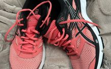 asics trainers