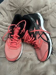 asics trainers
