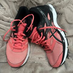 asics trainers