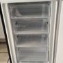 Bosh fridge and freezer Image 5