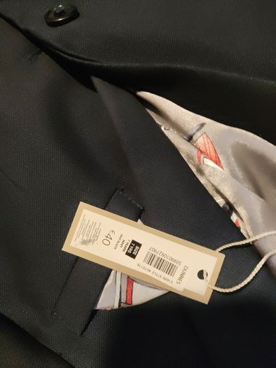 BNWT Age7 Navy Suit Jacket and Waistcoat,