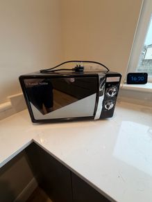 Russell Hobbs microwave