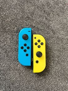 Switch Joycons