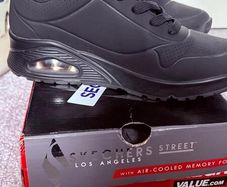 Skechers Size uk 4