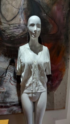 Jones Wear  Short Sleeve Top