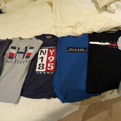 Mens Tommy Hilfiger T Shirt Mens Size M