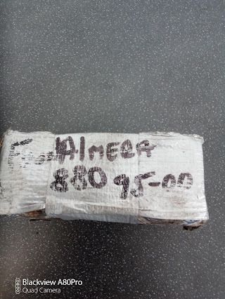 Genuine Nissan Almera brake pads