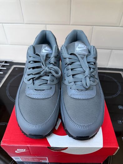 Nike Air Max 90 - Uk10