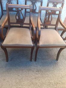 table and chairs
