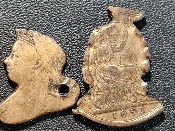 Victoria 1891 coins crafted 2 pieces