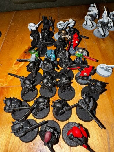 Warhammer 40K Tau Empire Army Bundle Riptide, Hammerheads, Suits & Ghostkeel (Unbuilt)