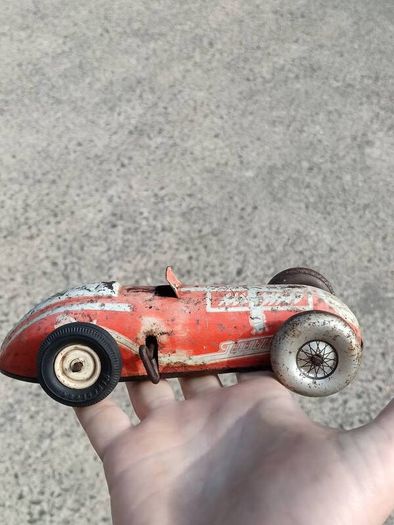 1940's Wind Up tinplate Car(Working)