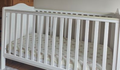 Cotbed