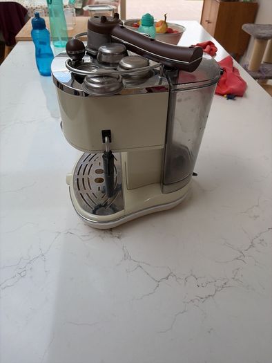 Delonghi coffee machine espresso