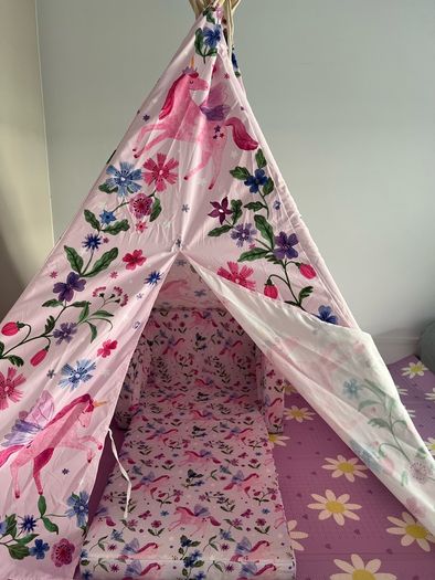 Girls tee pee
