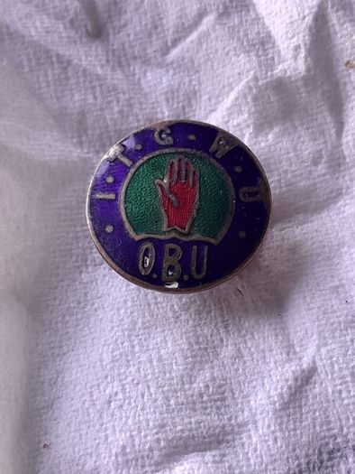 old Irish badge