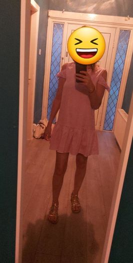 pink dress