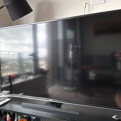 Hitachi 43 Smart TV with Alexa Excellent Condition