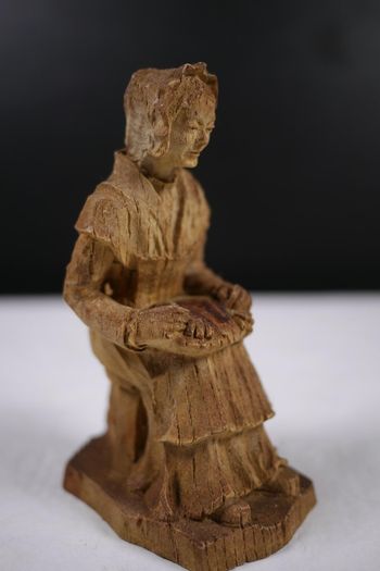 ornaments and figurines