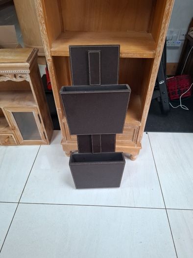 Free magazine / letter Holder
