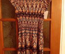 BNWT Beautiful Patterned Dress