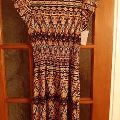 BNWT Beautiful Patterned Dress
