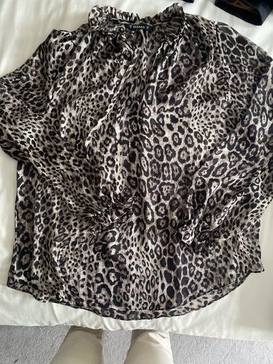 Ladies top