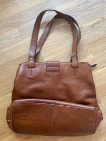 Ladies handbag
