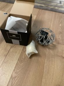 Brand New Gift-Boxed Newgrange Living iNet Ball Candleholder (BNWT)